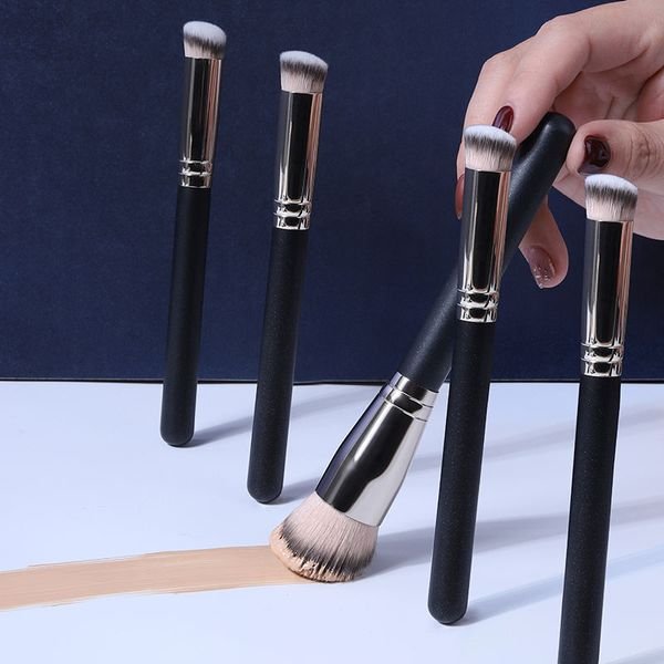 Hot Selling Dense Synthetic Hair 170 Foundation Brush Makeup High Quality Custom Logo Black Makeup Brush