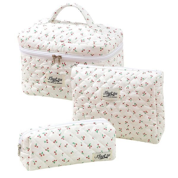 2024 Small Fresh Cute Cotton Makeup Bag Niche Portable Toiletry Storage Bag Floral Cute Quilting Bag