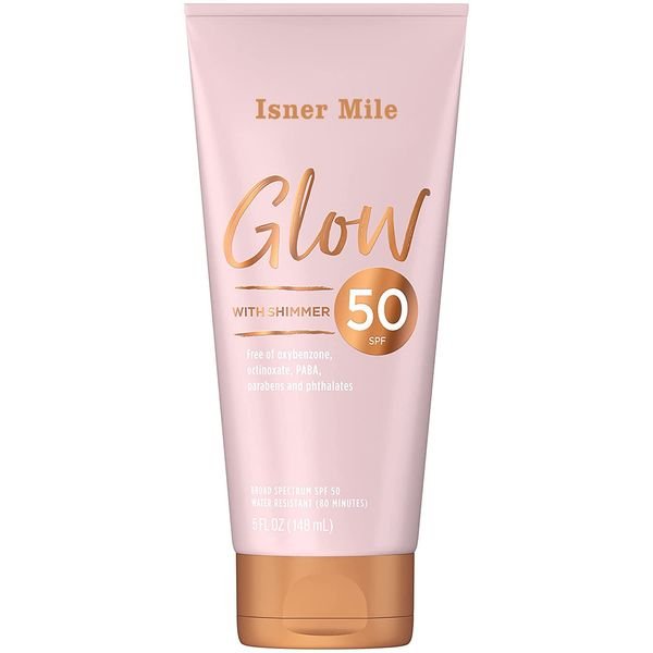 Broad Spectrum SPF 50 Glow Hydrating Sun Block Sunscreen Lotion With Illuminating Shimmer